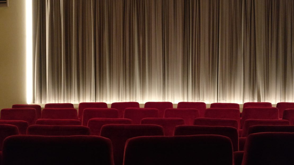 The 9 Kinds of People You Meet At The Cinemas. See Them