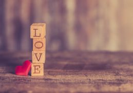 Follow These 10 Easy Ways to Say “I Love You” To Your Kids and Thanks Us Later